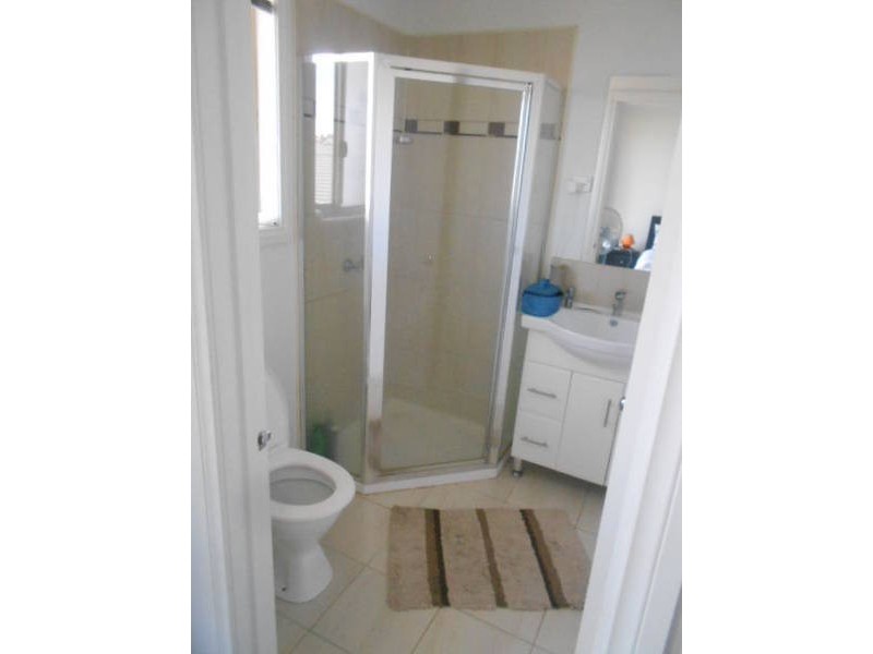 3/4-16 MELALEUCA DRIVE, Meadow Heights VIC 3048