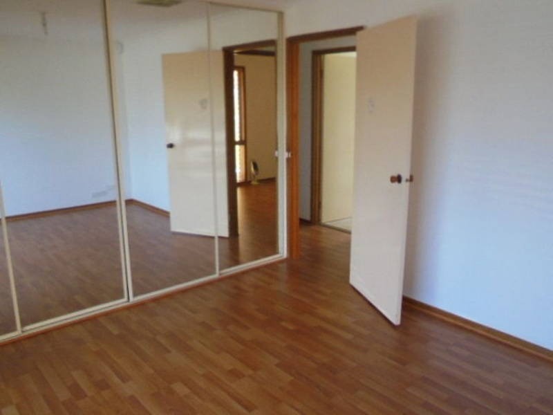 28  GILMOUR COURT, Meadow Heights VIC 3048