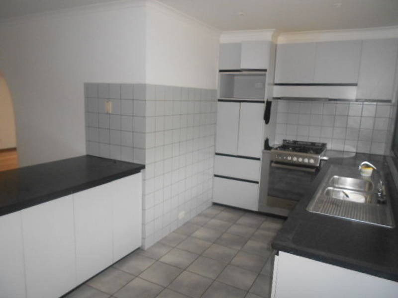 3 THORPDALE AVENUE, Coolaroo VIC 3048