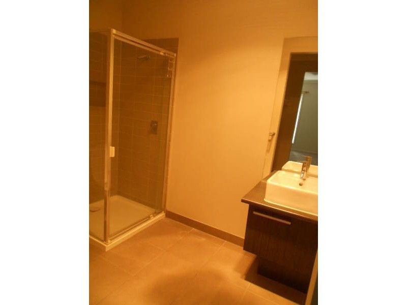 19  RAINHAM AVENUE, Craigieburn VIC 3064