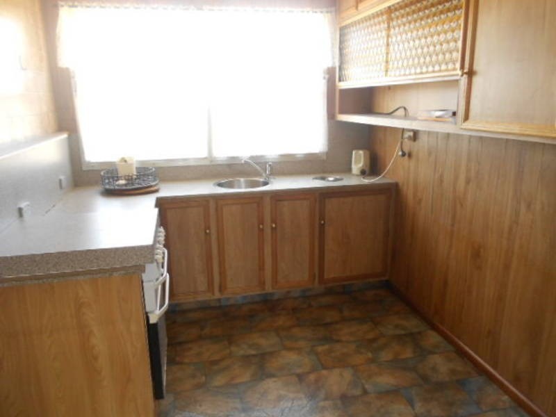 8 WARRAGUL STREET, Dallas VIC 3047