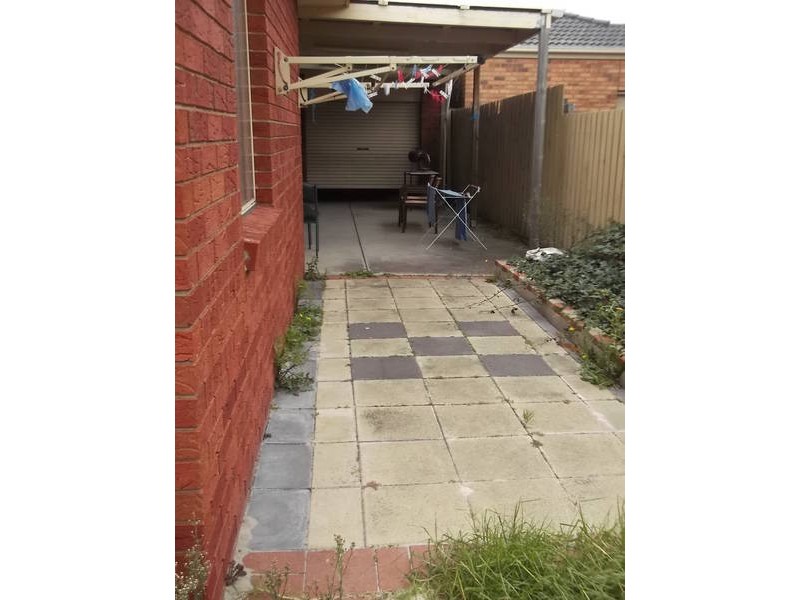 5 Pecos Place, Roxburgh Park VIC 3064