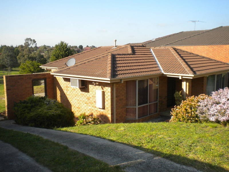 32 Magnolia Blvd, Meadow Heights VIC 3048