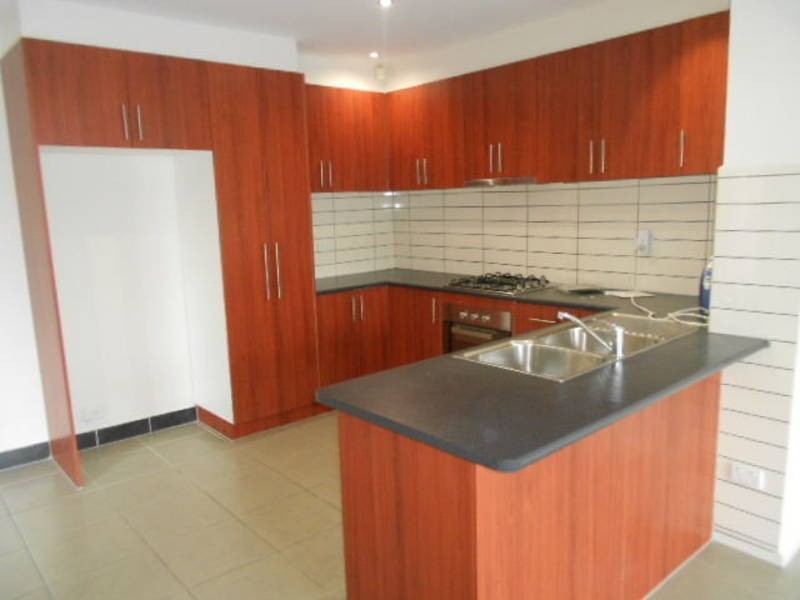 31 Rosedale Crescent, Dallas VIC 3047