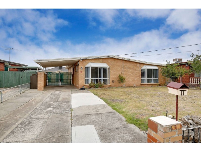 11 Pearson Crescent, Coolaroo VIC 3048