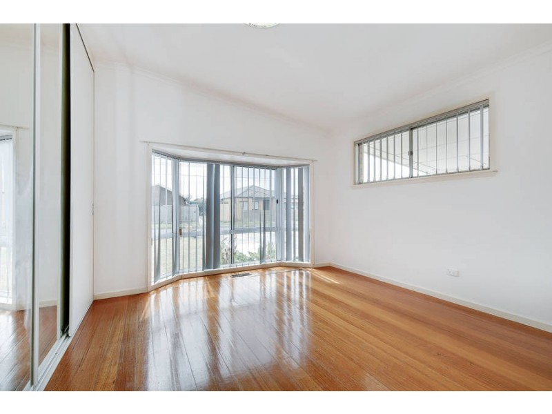 11 Pearson Crescent, Coolaroo VIC 3048