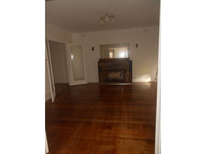 32 Waranga Crescent, Broadmeadows VIC 3047