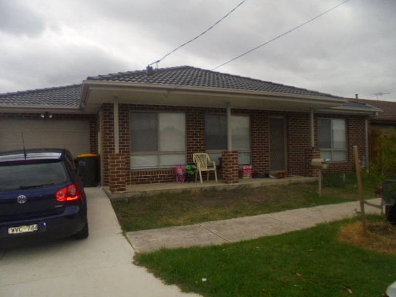 2/2 MUNRO COURT, Meadow Heights VIC 3048