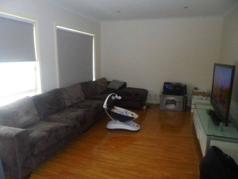 2/2 MUNRO COURT, Meadow Heights VIC 3048