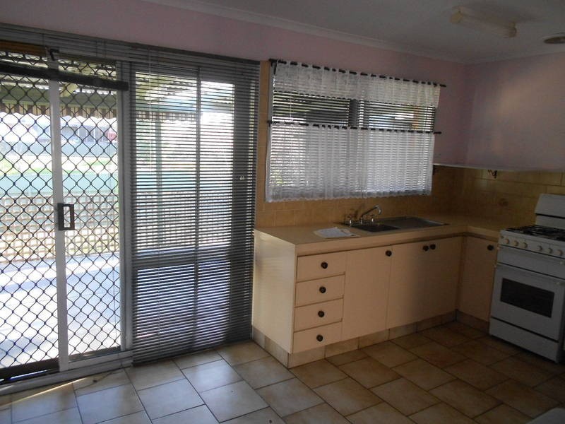 21 Castella Court, Meadow Heights VIC 3048