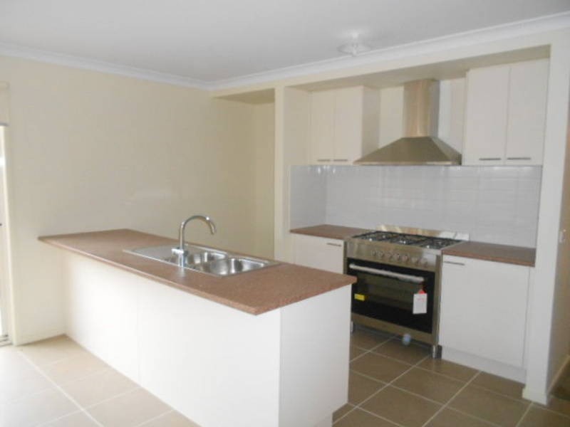 43 Cascade Avenue, Wallan VIC 3756