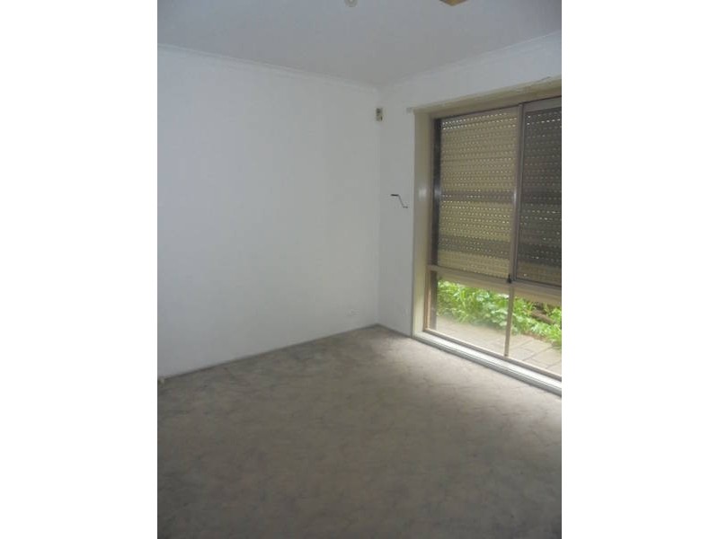 2 Rocklands Rise, Meadow Heights VIC 3048