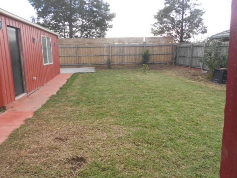 12 SERPENS COURT, Roxburgh Park VIC 3064