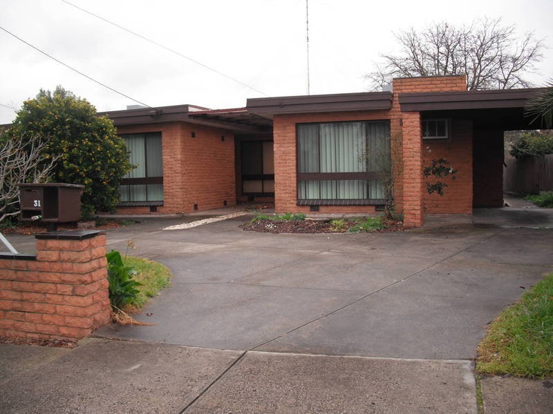 31  Margaret Street, Oak Park VIC 3046