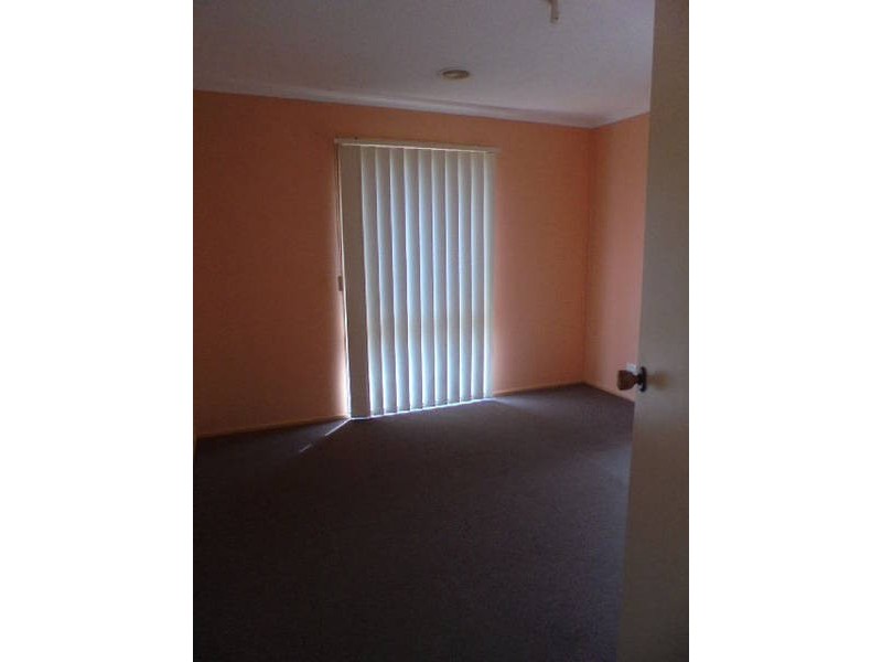 11 Rubus Court, Meadow Heights VIC 3048