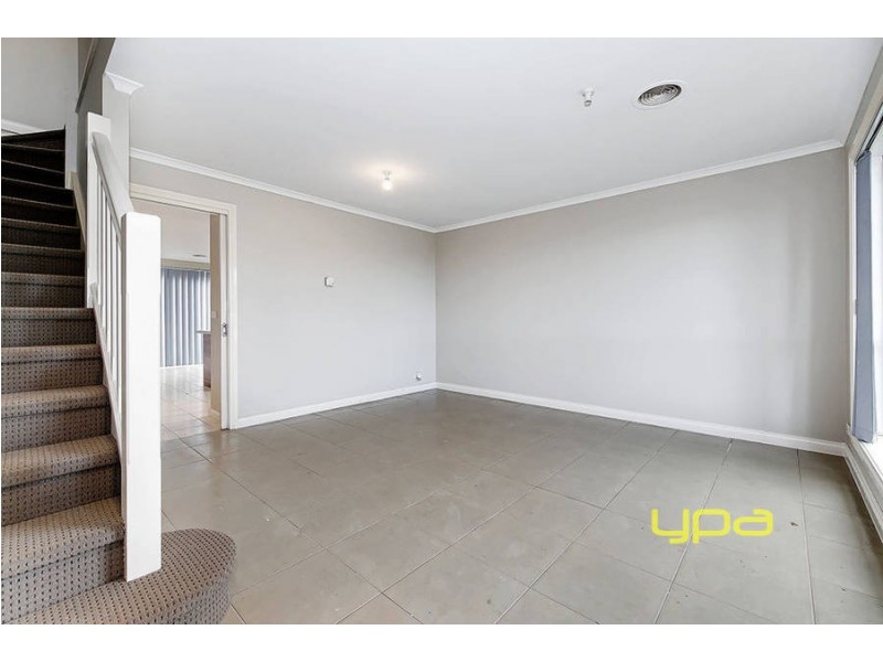 1/83 ROKEWOOD CRESCENT, Meadow Heights VIC 3048