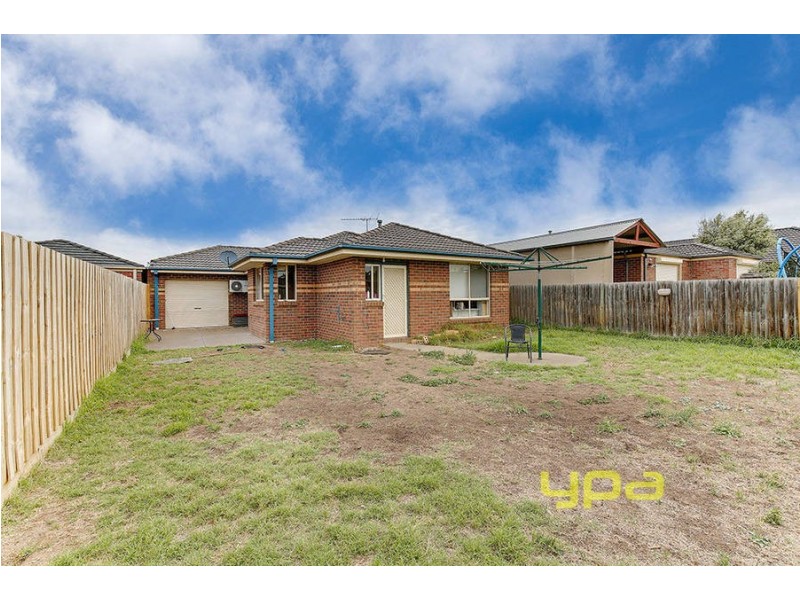 50 SANDOVER DRIVE, Roxburgh Park VIC 3064