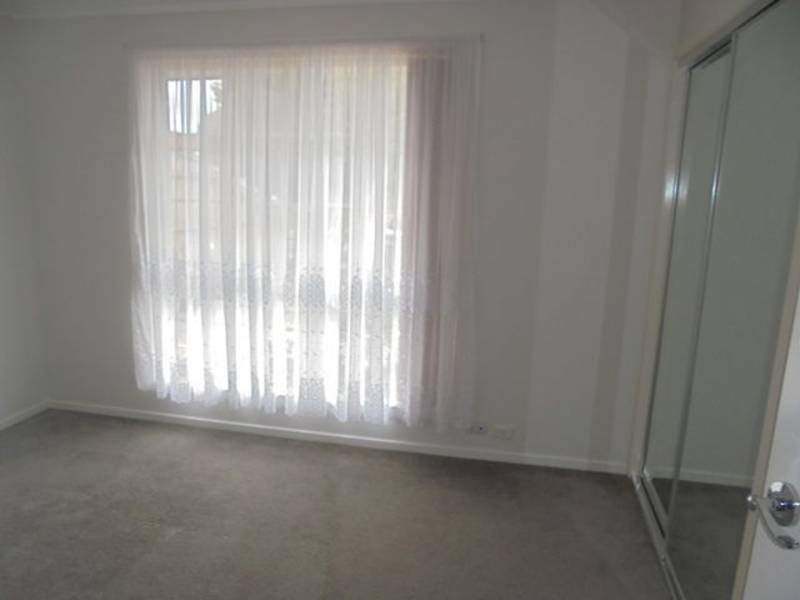 1/15 Karoonda Court, Meadow Heights VIC 3048