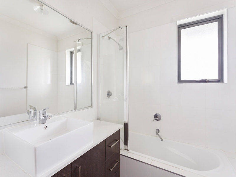 1/274  CAMP ROAD, Broadmeadows VIC 3047