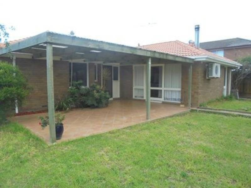 9 Ellam Court, Meadow Heights VIC 3048