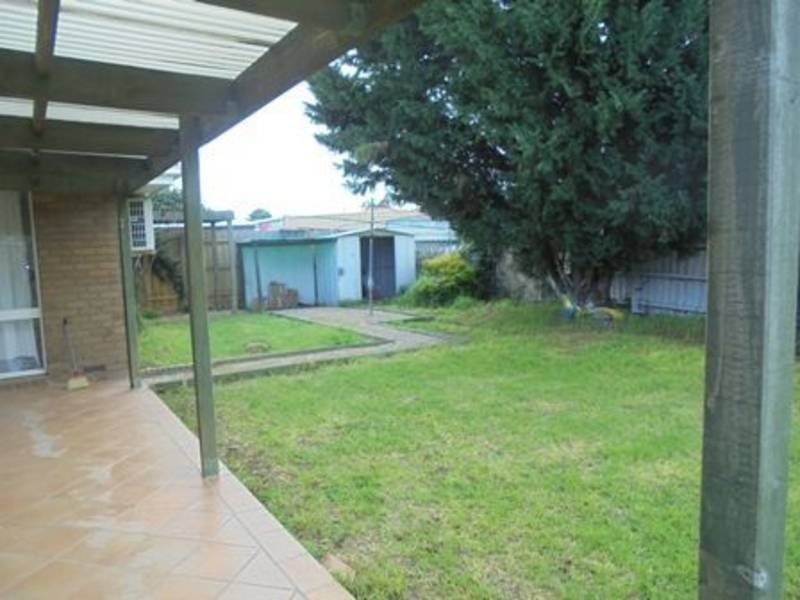 9 Ellam Court, Meadow Heights VIC 3048