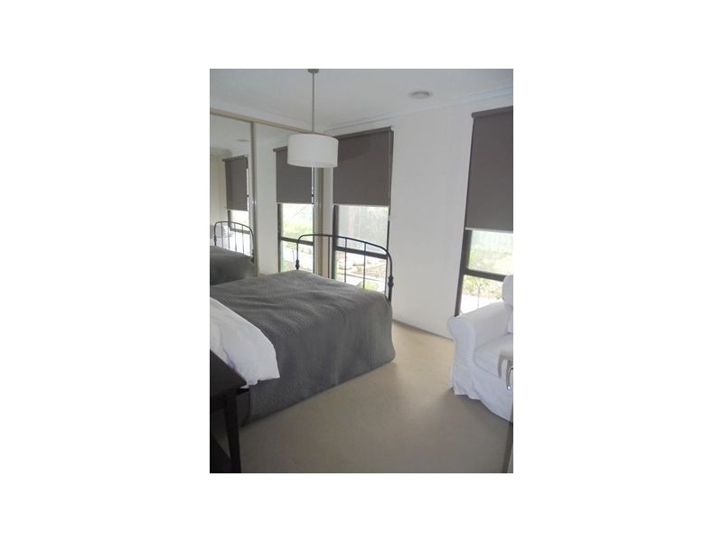 8  Moyston Court, Meadow Heights VIC 3048