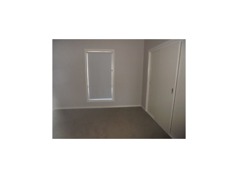 2/9 Pembroke Crescent, Craigieburn VIC 3064