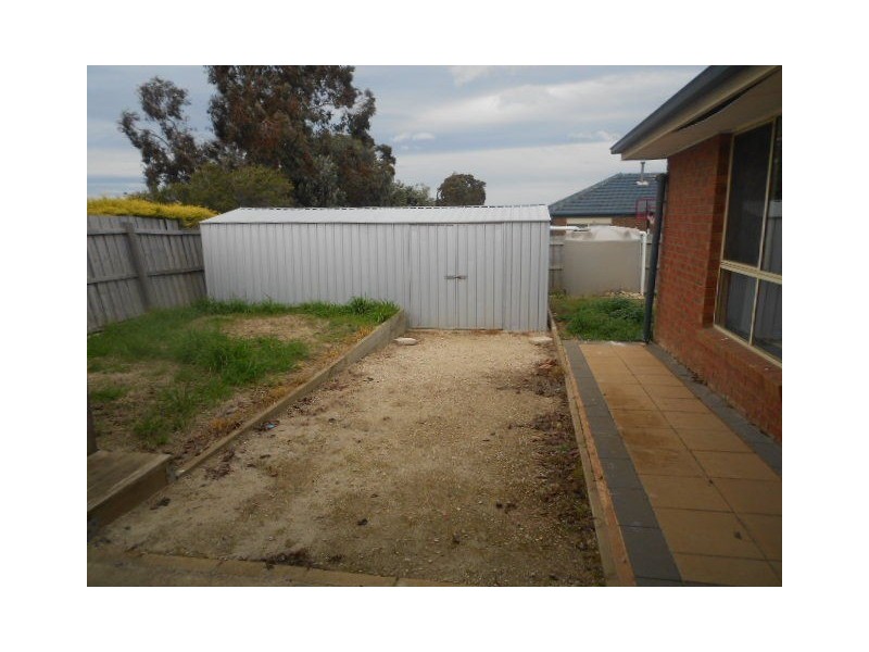 99 DUKE STREET, Wallan VIC 3756