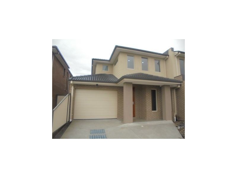 2/15 Madina Street, Fawkner VIC 3060