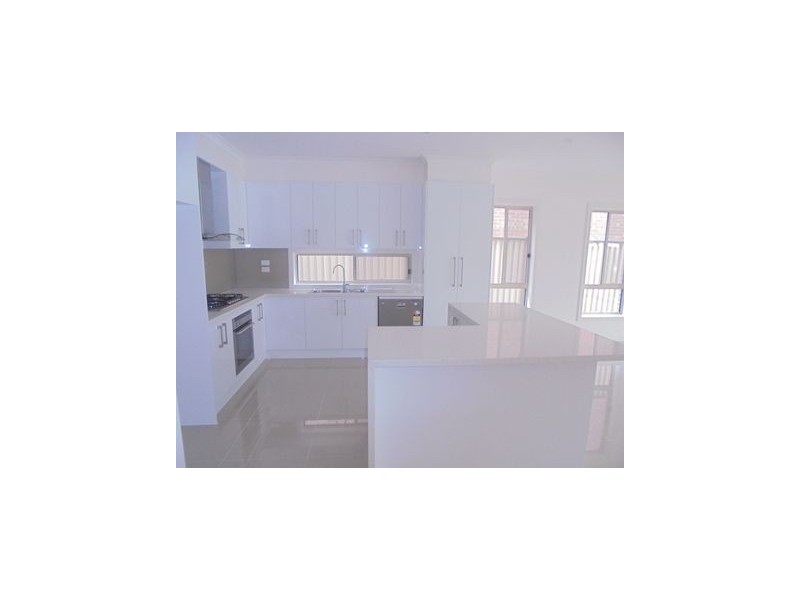 2/15 Madina Street, Fawkner VIC 3060