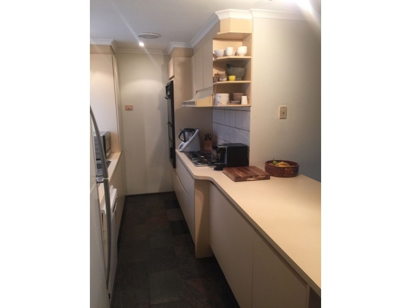 25 OSBORNE AVENUE, Gladstone Park VIC 3043