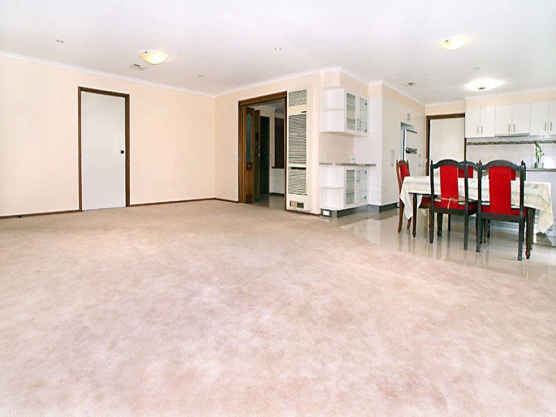 30 Cowes Street, Craigieburn VIC 3064