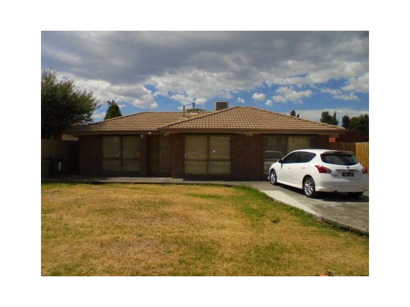 28 Gilmour Court, Meadow Heights VIC 3048