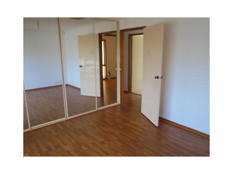 28 Gilmour Court, Meadow Heights VIC 3048