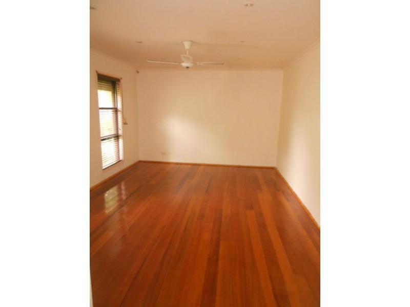 1/19 BALOOK COURT, Meadow Heights VIC 3048