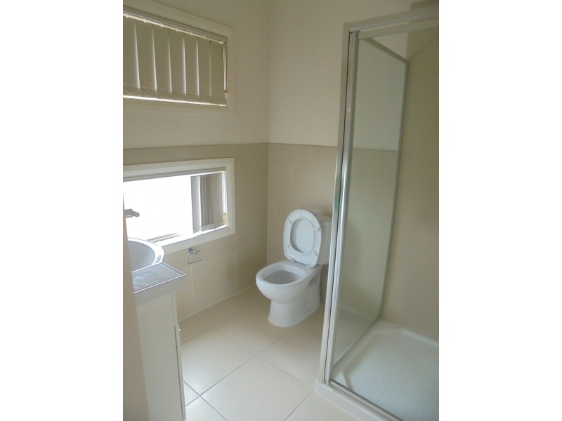 18 Brookvale Court, Roxburgh Park VIC 3064