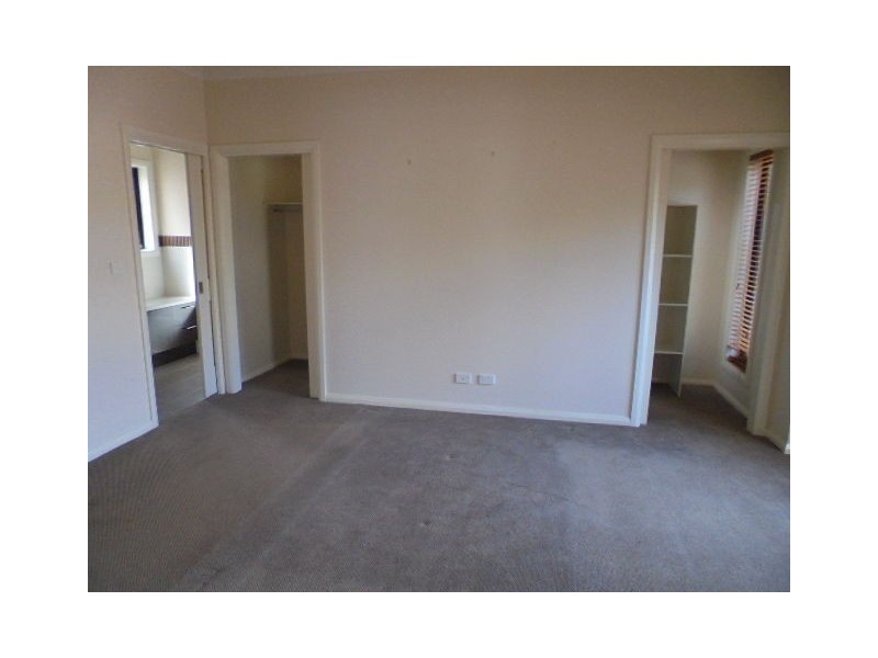 21 Brushwood Circuit, Roxburgh Park VIC 3064