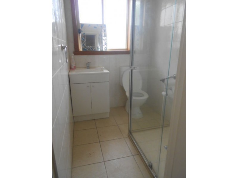 465 BARRY ROAD, Dallas VIC 3047