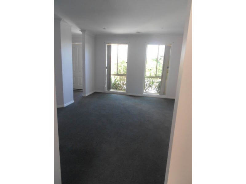 13/4-16 MELALEUCA DRIVE, Meadow Heights VIC 3048