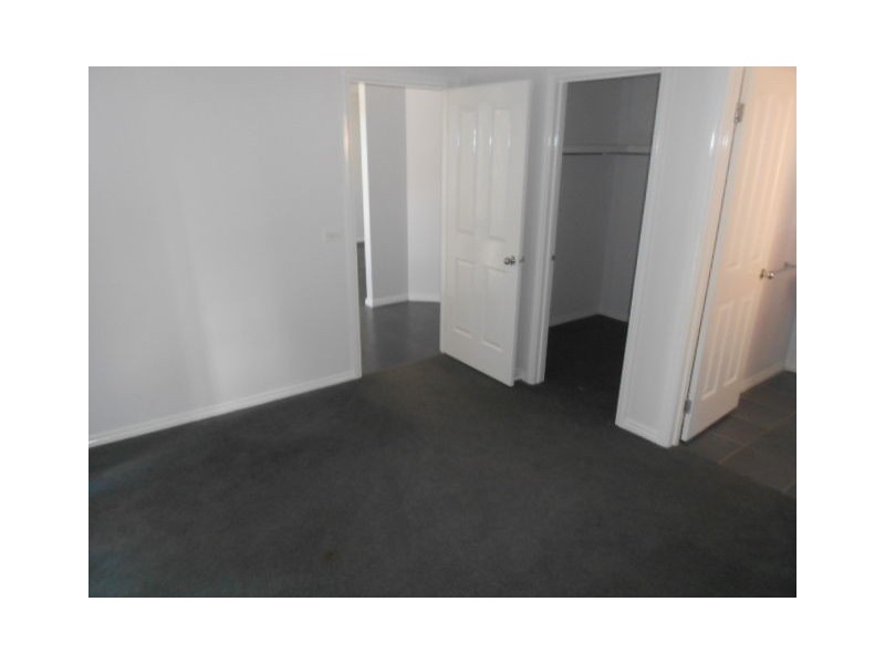 13/4-16 MELALEUCA DRIVE, Meadow Heights VIC 3048