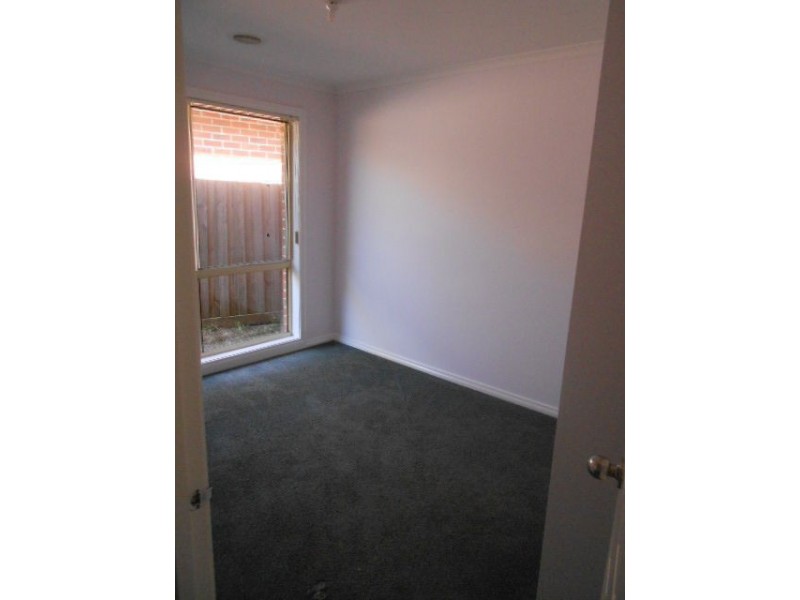 13/4-16 MELALEUCA DRIVE, Meadow Heights VIC 3048