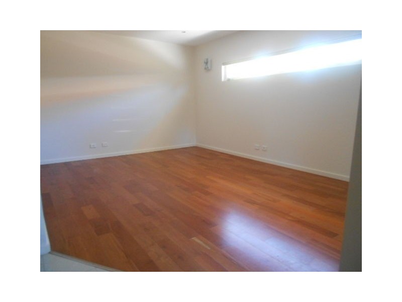 3a CASSINIA CRESCENT, Meadow Heights VIC 3048