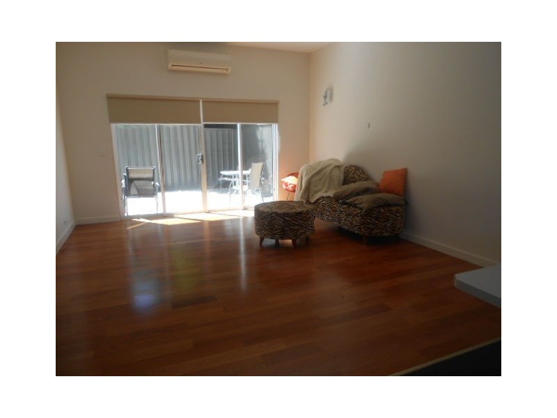 3a CASSINIA CRESCENT, Meadow Heights VIC 3048