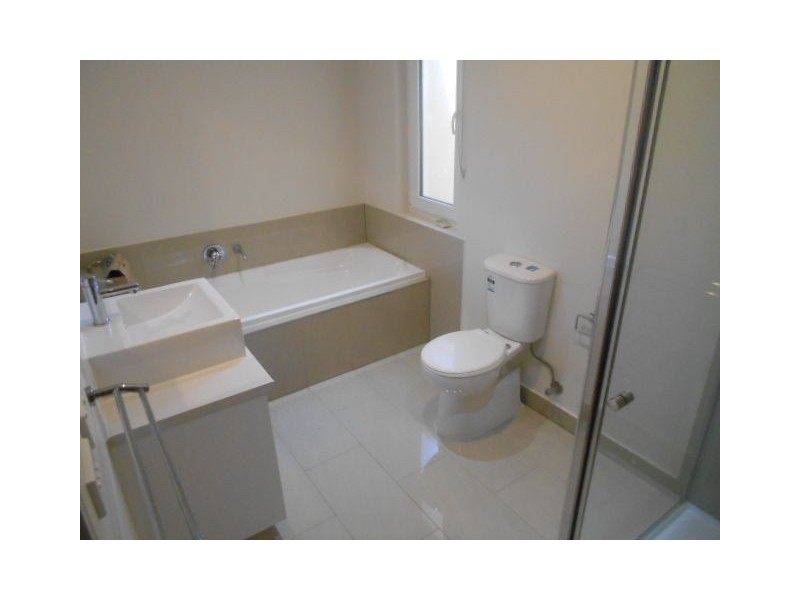 3a CASSINIA CRESCENT, Meadow Heights VIC 3048