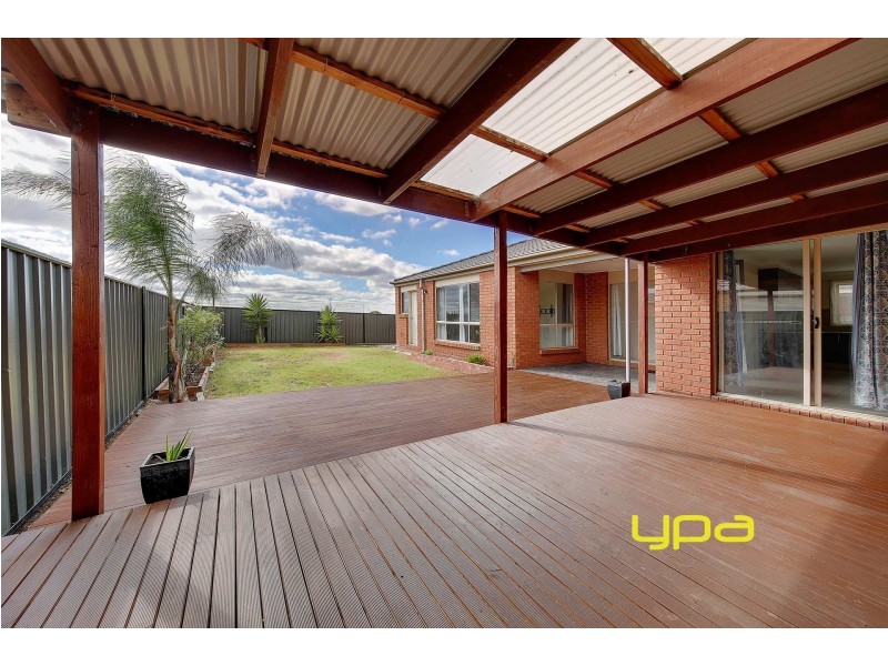 30 FERNHURST AVENUE, Derrimut VIC 3030