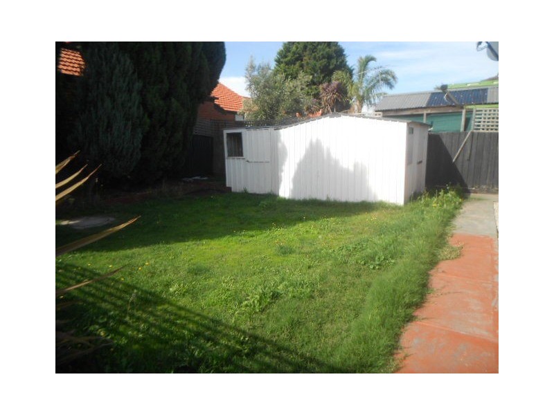 6 SATTERLY WAY, Roxburgh Park VIC 3064