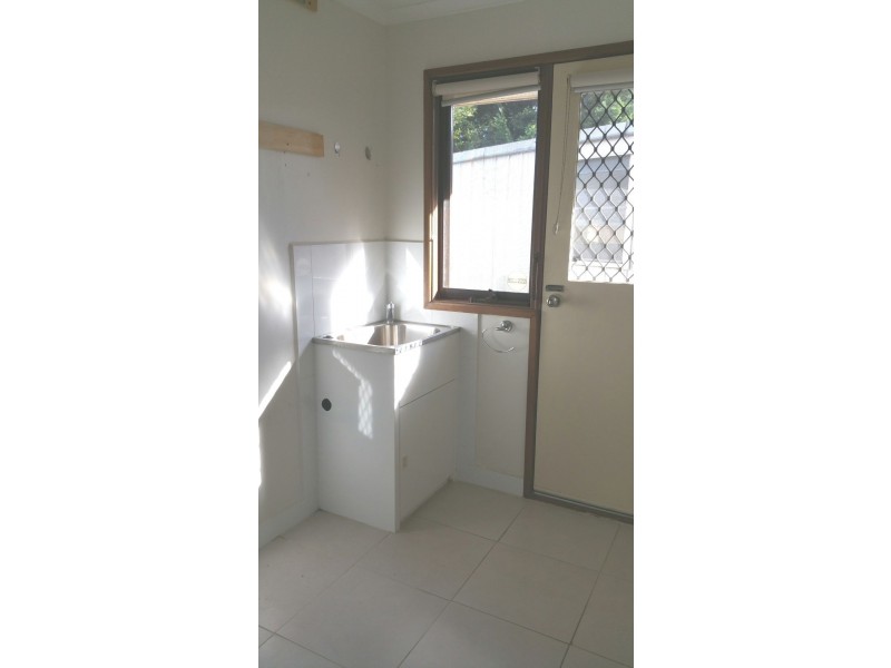 8 DEVON COURT, Meadow Heights VIC 3048