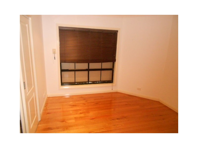 2/19 BALOOK COURT, Meadow Heights VIC 3048