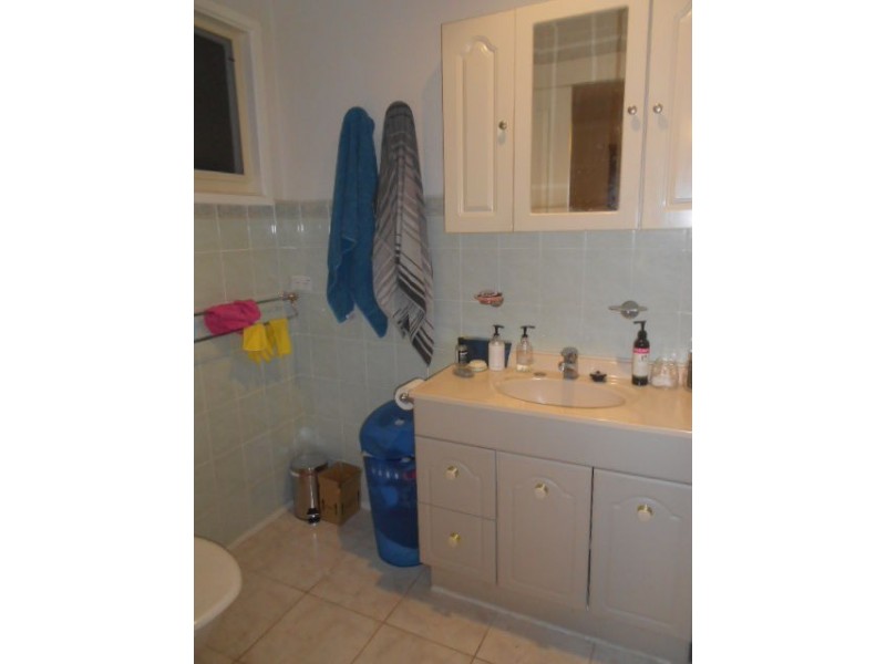 1/92 MITCHELL CRESCENT, Meadow Heights VIC 3048