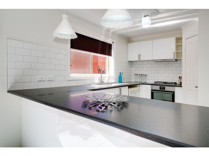 19 JASMINE COURT, Meadow Heights VIC 3048